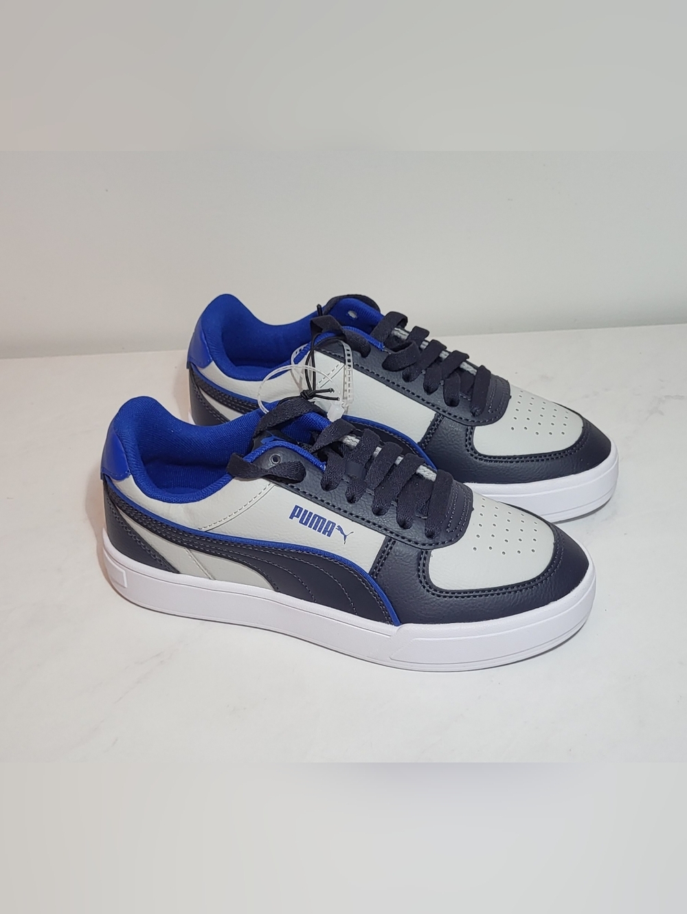 PUMA Big Kid Boys Caven Lace Up Sneakers Shoes Casual White Navy 4.5 Y